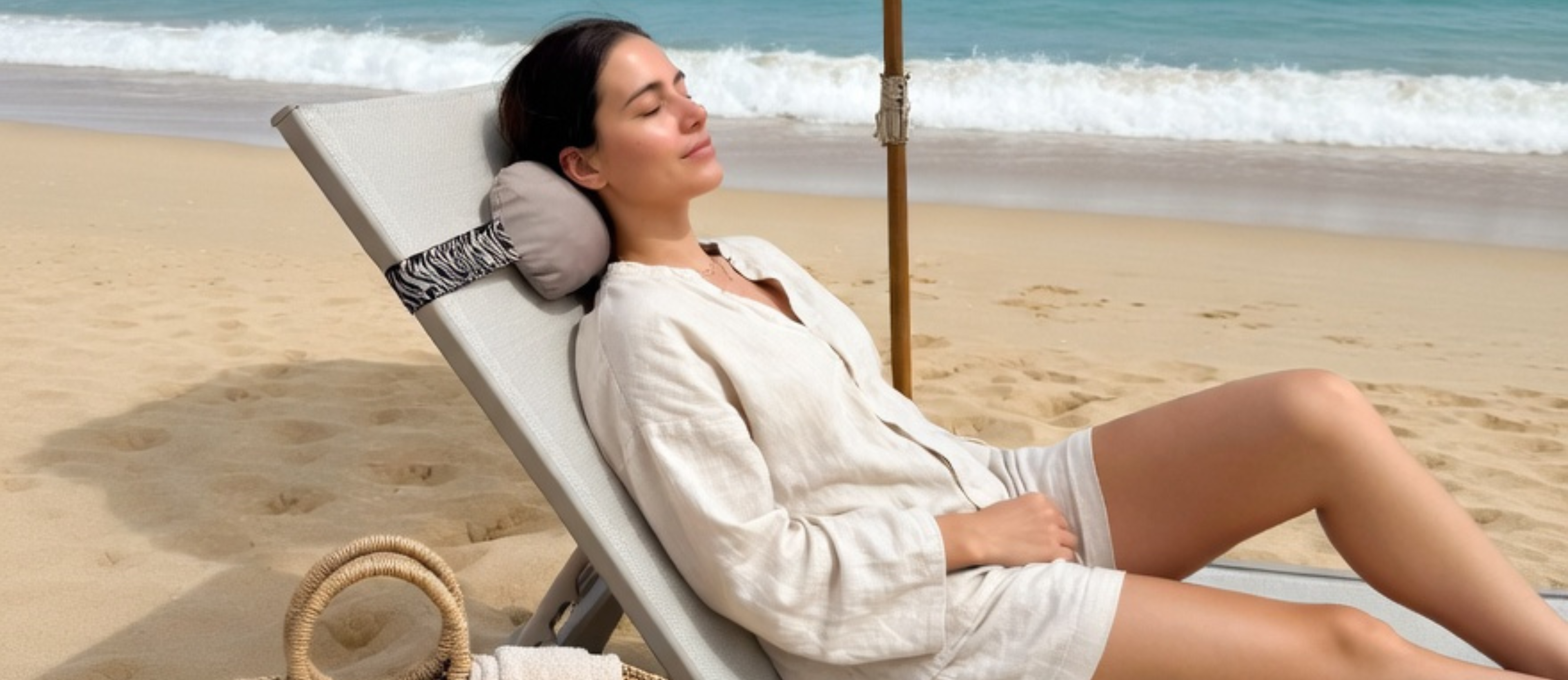 Beachcloud strandkussen zomer musthave strand accessoire banner homepage